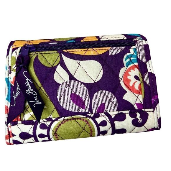 Vera Bradley Plum Crazy Euro Wallet Quilted Floral Purple Cream Bohemian - Picture 2 of 8